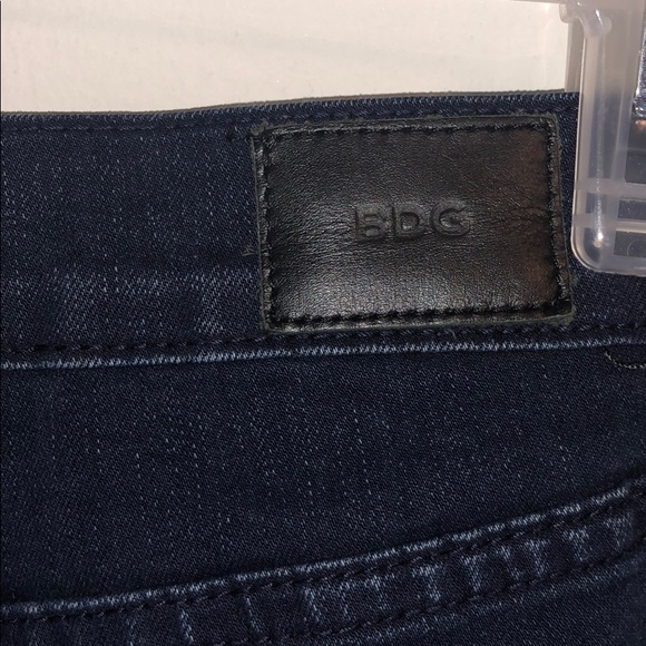 BDG Twig Grazer High-Waisted Skinny Jean DARK BLUE - Picture 9 of 15